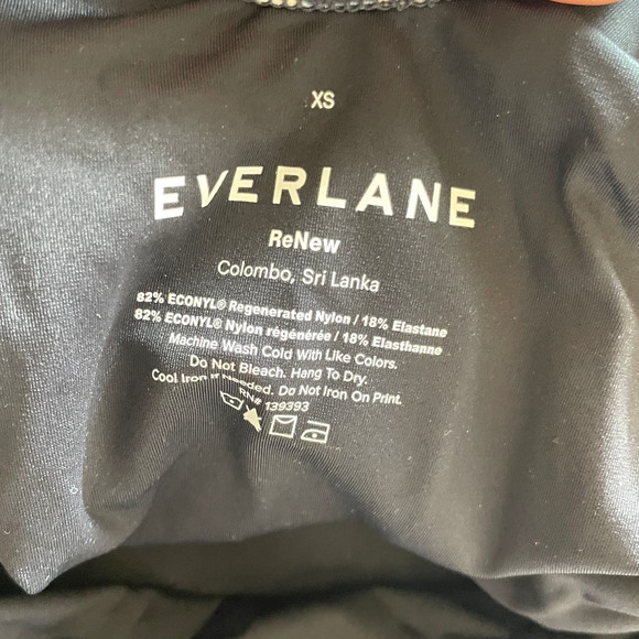 Everlane The Square Neck One Piece Swimsuit In Navy Floral Size XS New - Picture 12 of 13